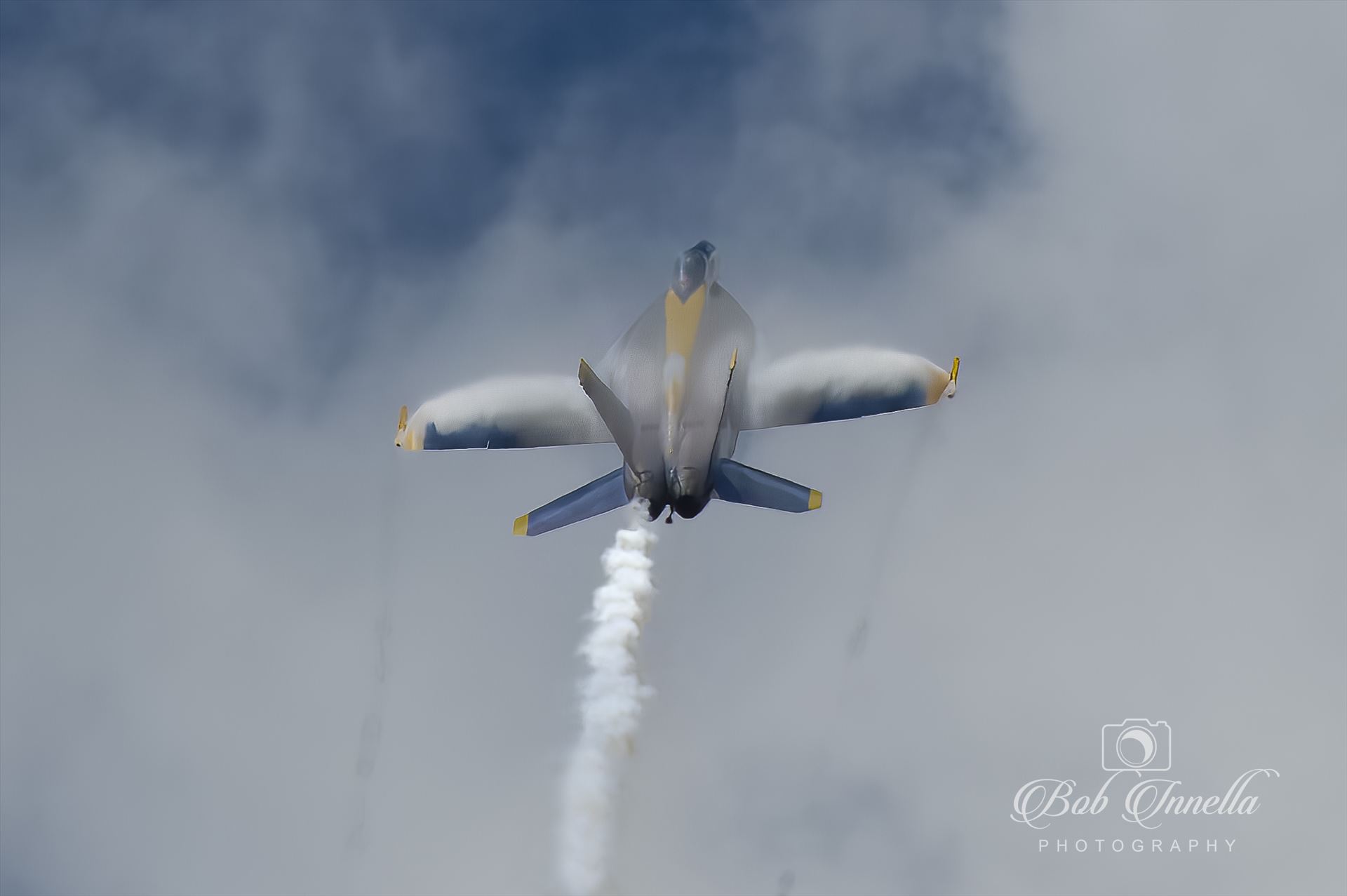 Vaping, US Navy Blue Angels Style -  by Buckmaster